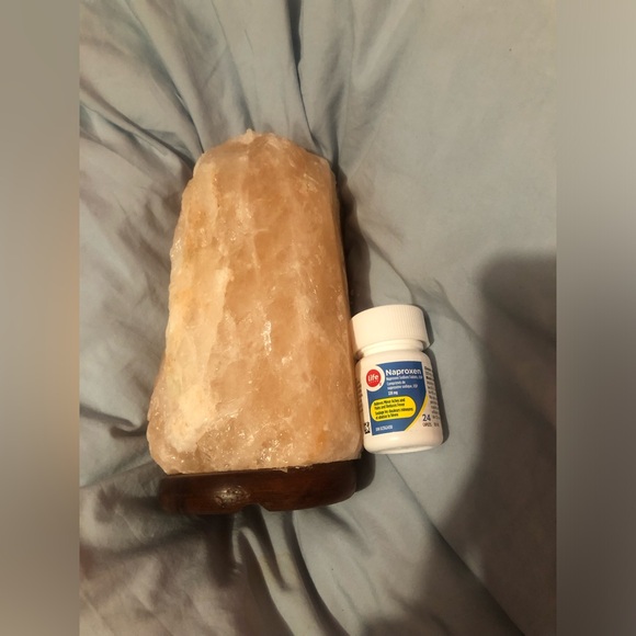 3 for $25 Himalayan salt lamp - Picture 3 of 5